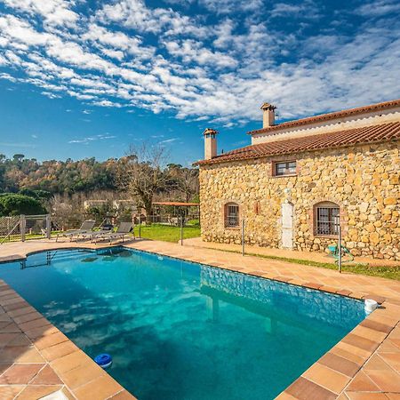 Awesome Home In Riells I Viabrea With Wifi Breda エクステリア 写真