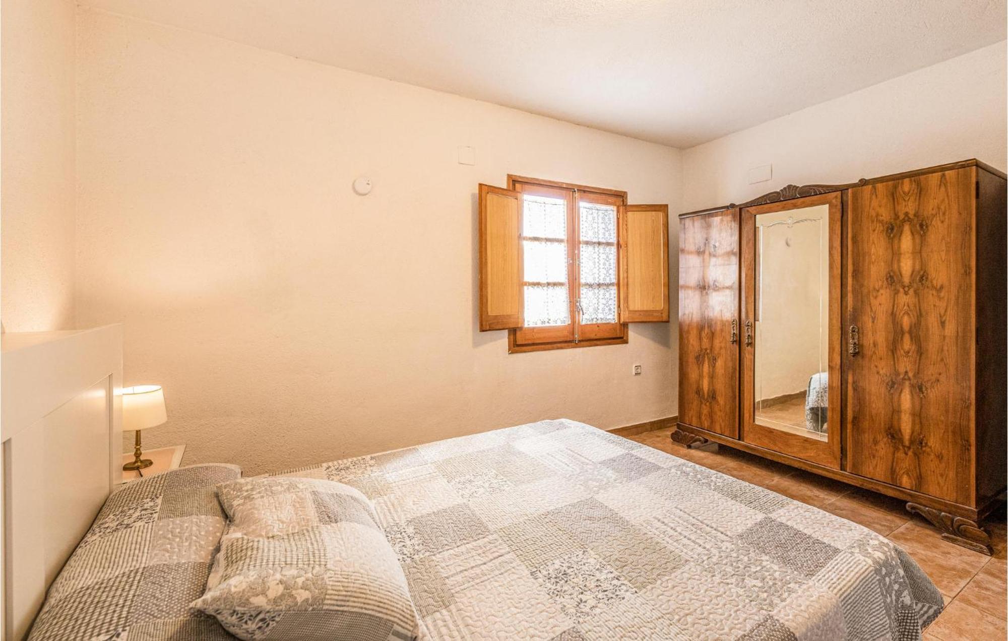 Awesome Home In Riells I Viabrea With Wifi Breda エクステリア 写真